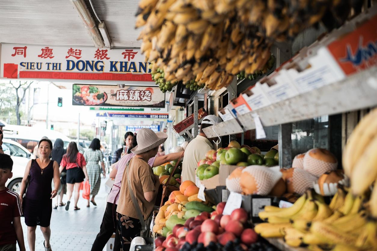 Street shops
