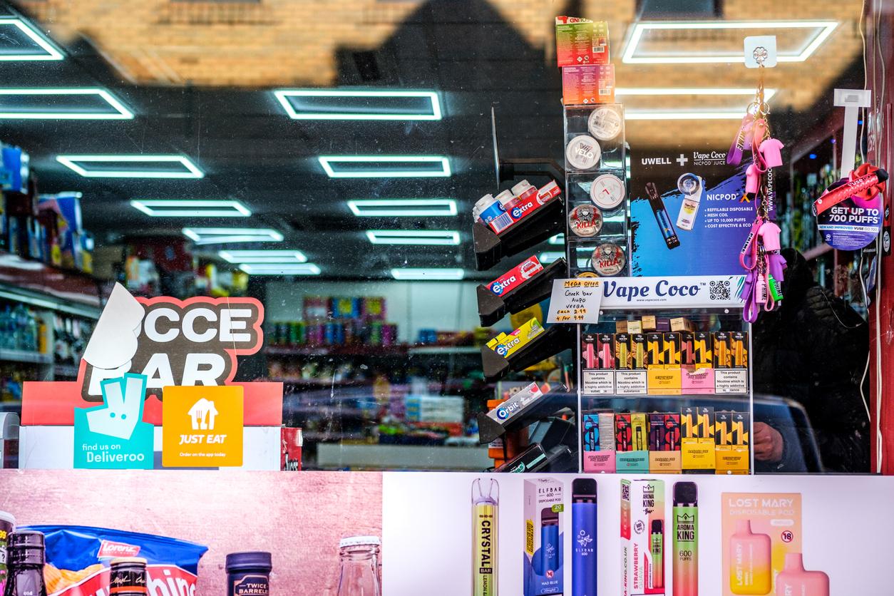 Independent Corner Shop or Mini-Market Selling Vapes